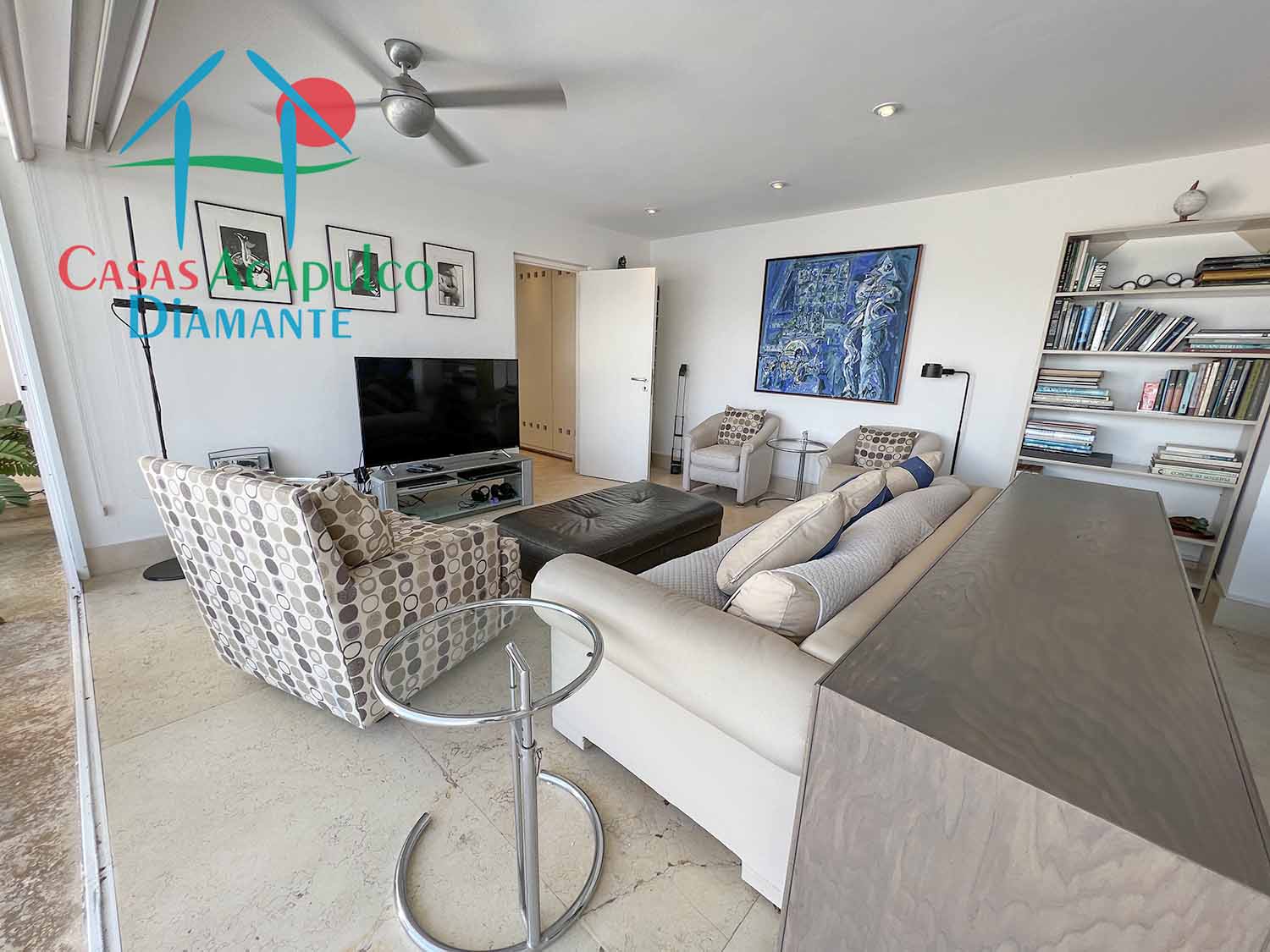 Casa Mezu - Sala de televisión 5